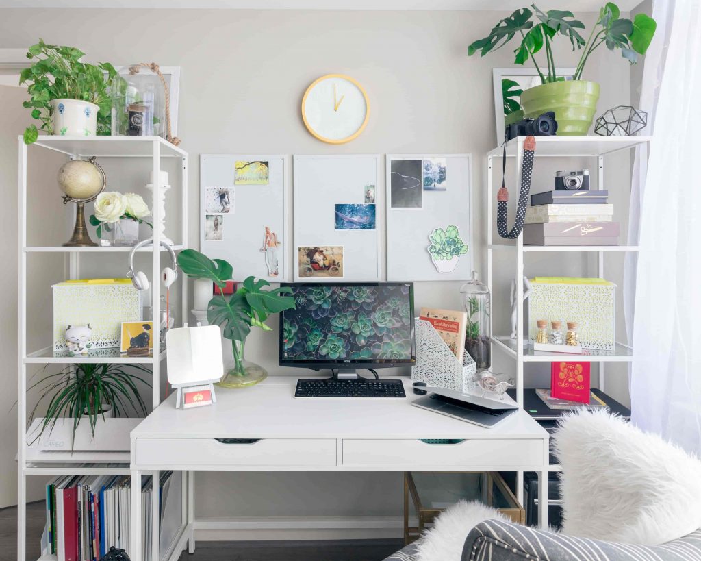 5 consejos para crear tu rincón de trabajo en el salón