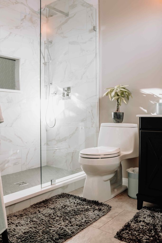 Duchas modernas: tendencias para tu baño