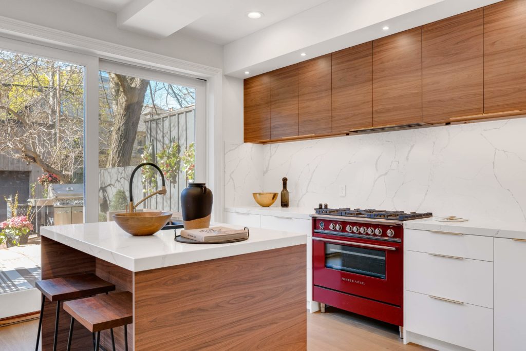Cocina office, la reforma perfecta para ahorrar espacio en la cocina